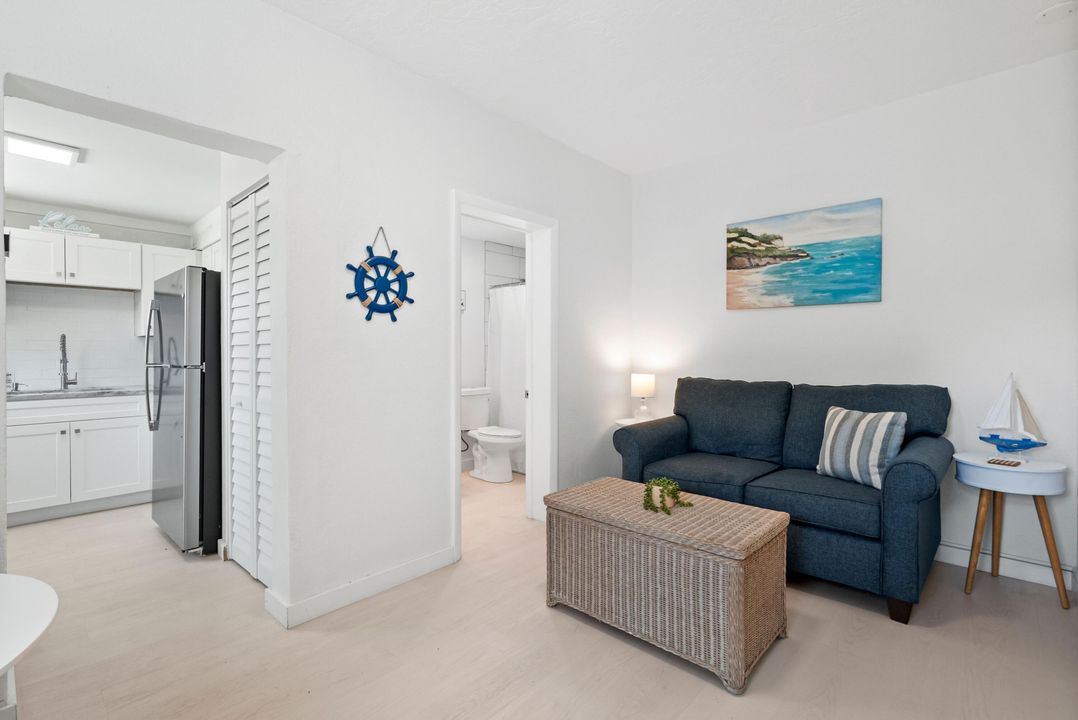 В аренду: $2,200 (1 спален, 1 ванн, 480 Квадратных фут)