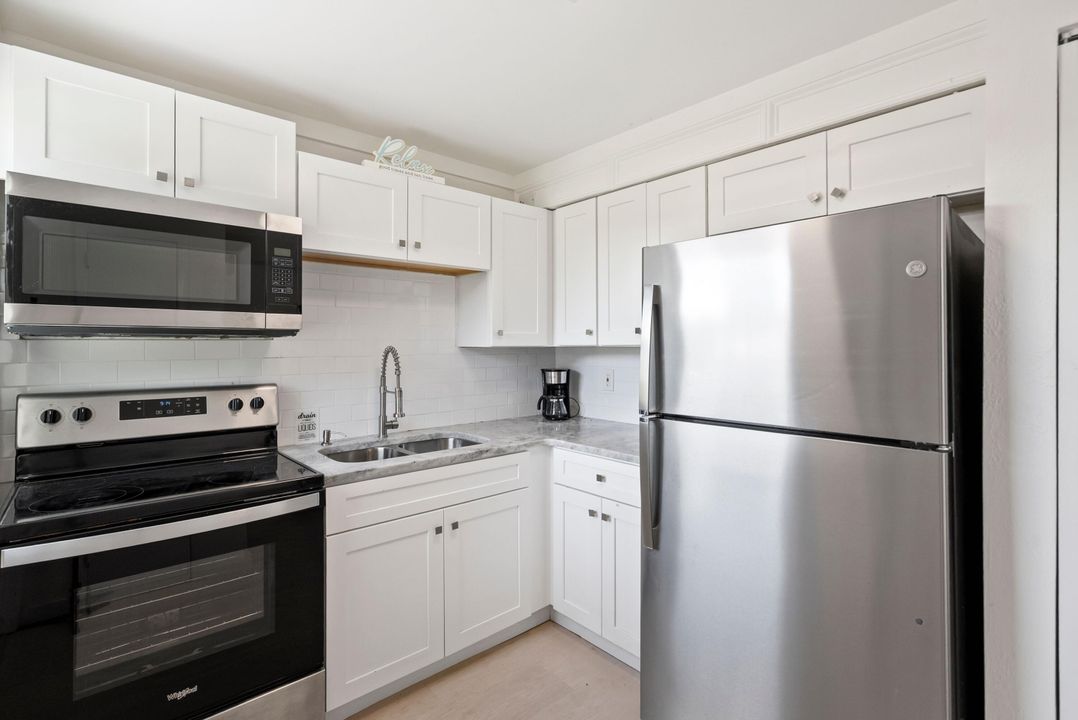 В аренду: $2,200 (1 спален, 1 ванн, 480 Квадратных фут)