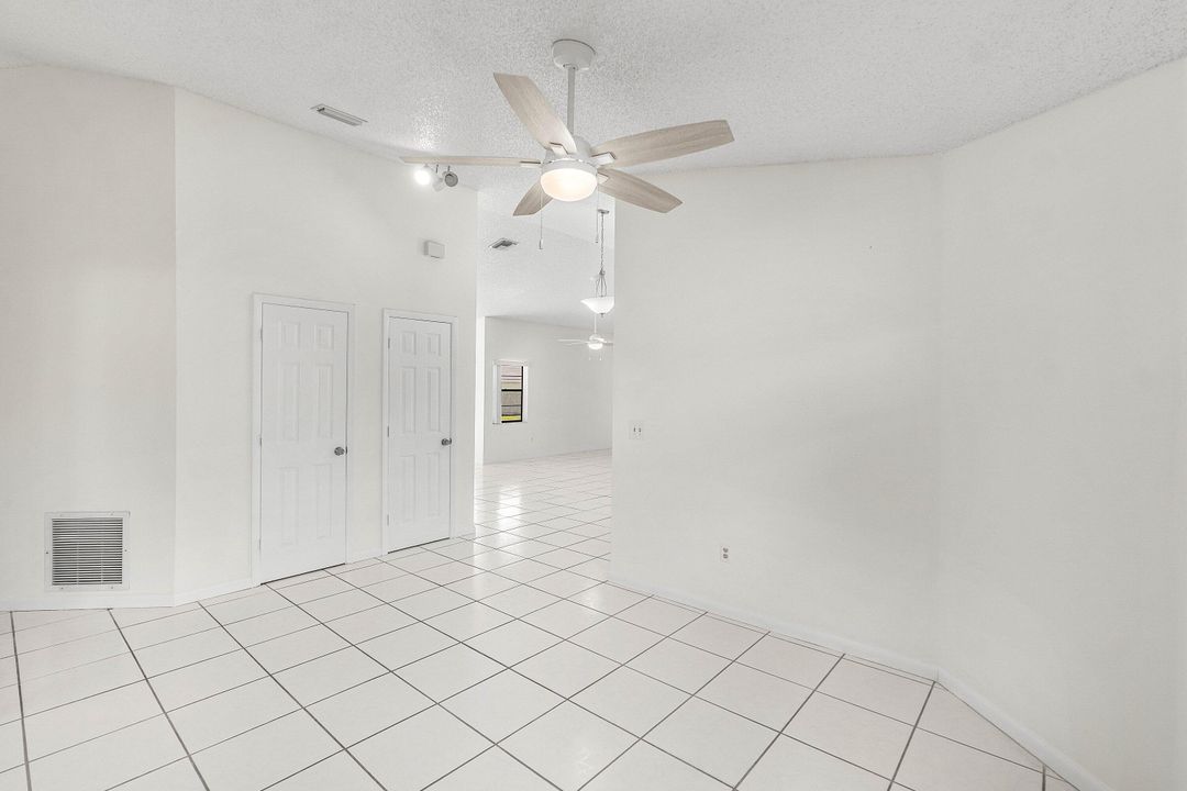 For Sale: $465,000 (2 beds, 2 baths, 1546 Square Feet)