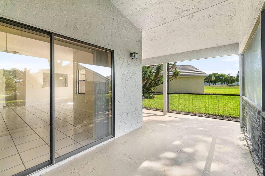 For Sale: $465,000 (2 beds, 2 baths, 1546 Square Feet)