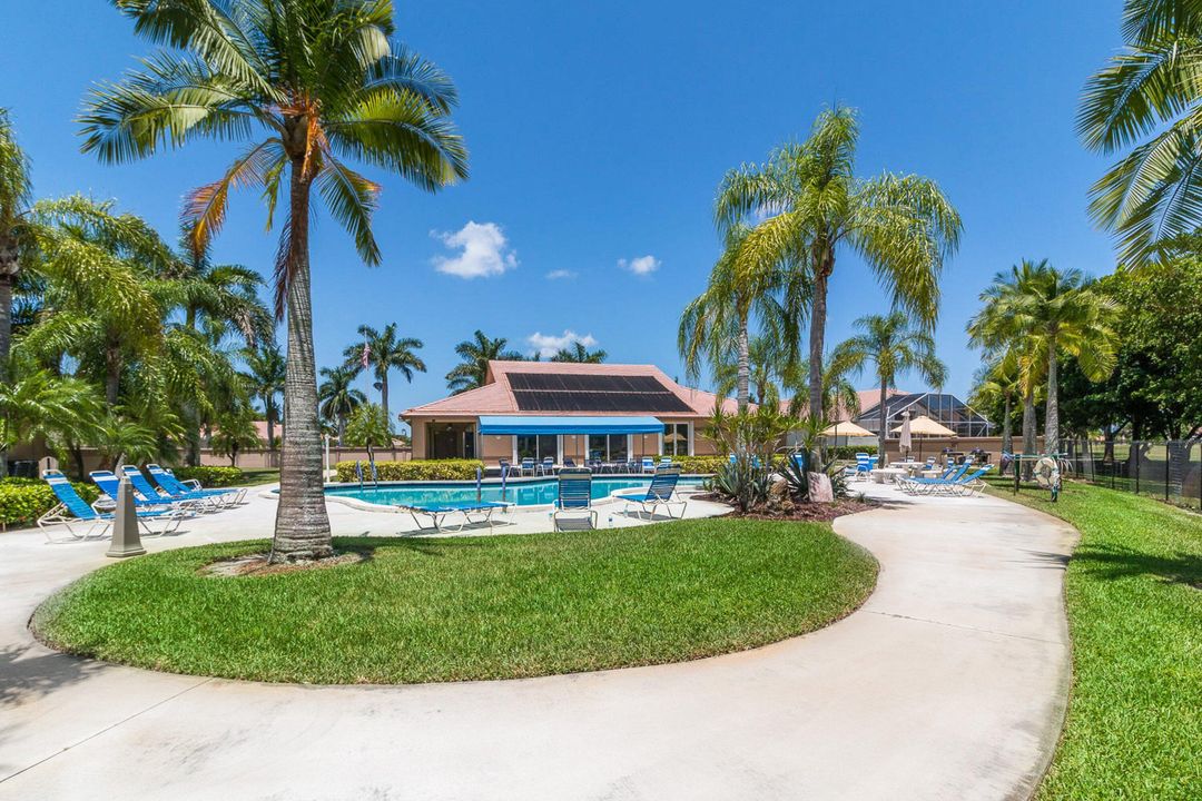 For Sale: $465,000 (2 beds, 2 baths, 1546 Square Feet)