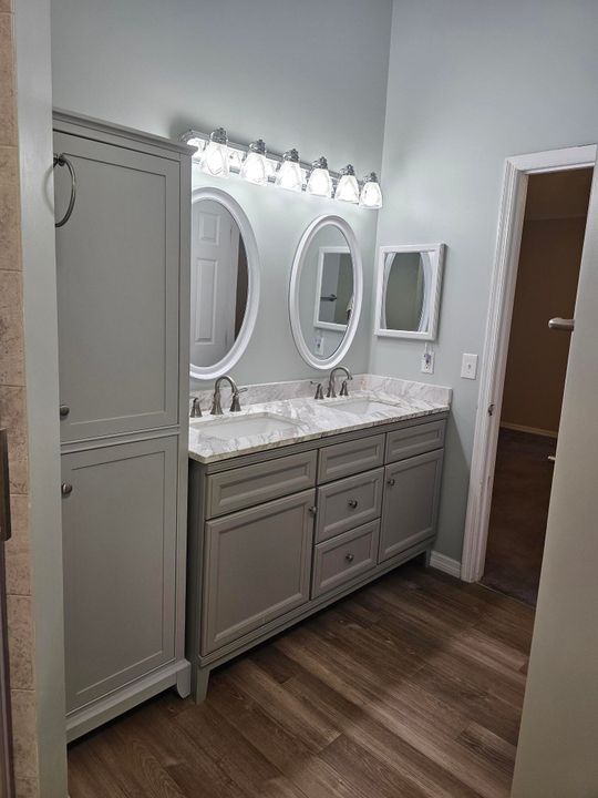 For Sale: $459,000 (3 beds, 2 baths, 1585 Square Feet)