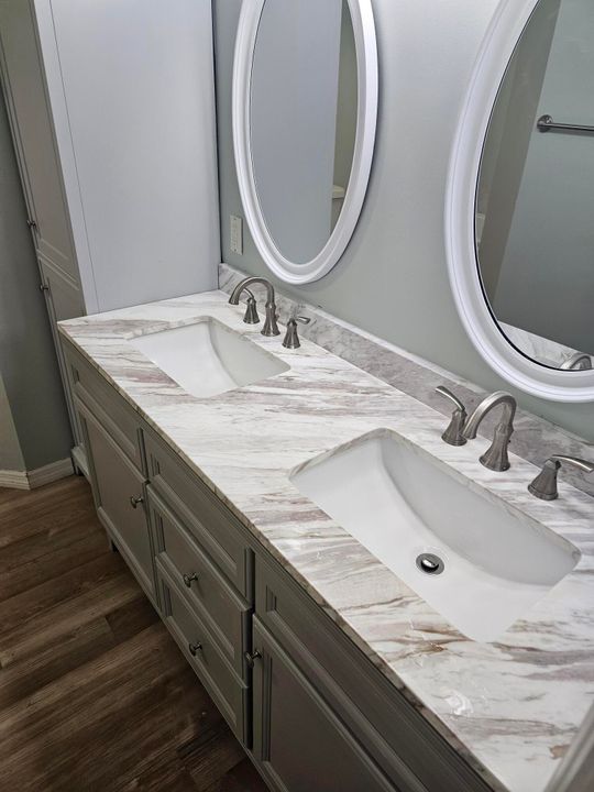 For Sale: $459,000 (3 beds, 2 baths, 1585 Square Feet)