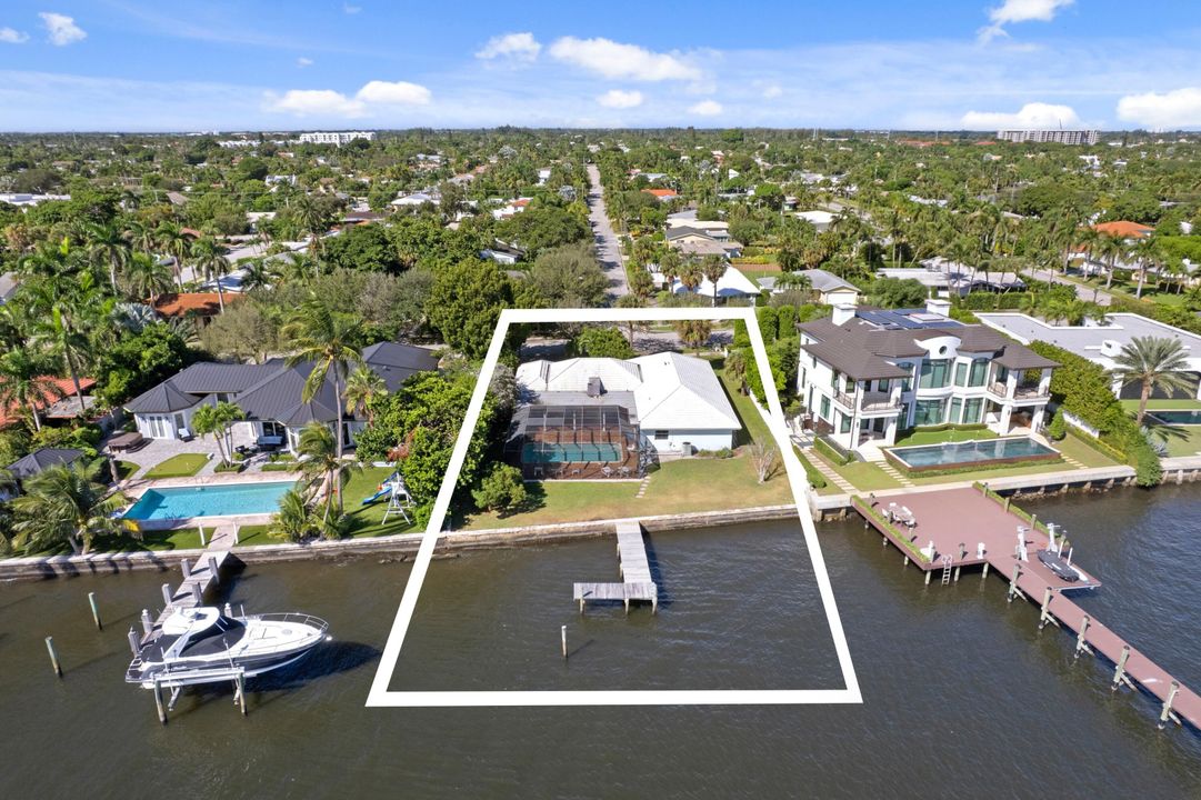 For Sale: $4,750,000 (4 beds, 2 baths, 2526 Square Feet)