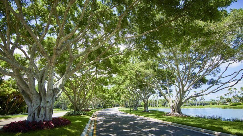 For Sale: $1,199,000 (3 beds, 3 baths, 2574 Square Feet)