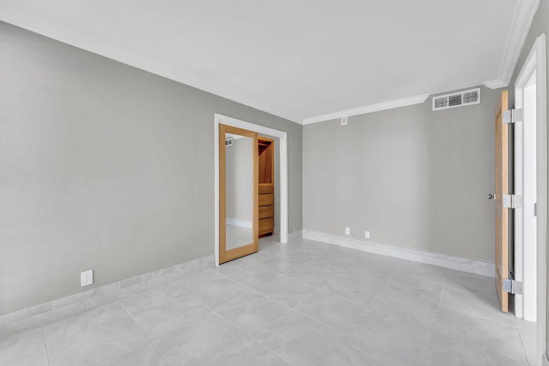 For Sale: $850,000 (3 beds, 2 baths, 1856 Square Feet)