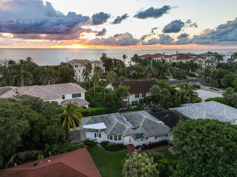 For Sale: $1,450,000 (3 beds, 3 baths, 2152 Square Feet)