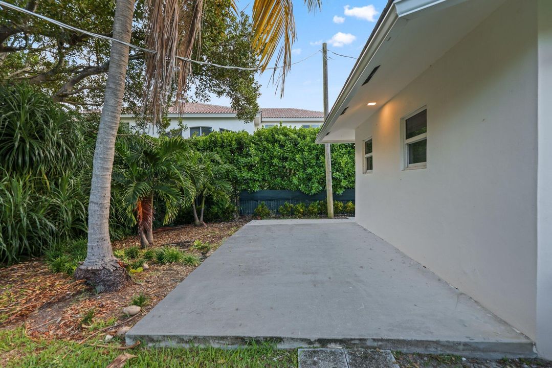 For Sale: $1,450,000 (3 beds, 3 baths, 2152 Square Feet)