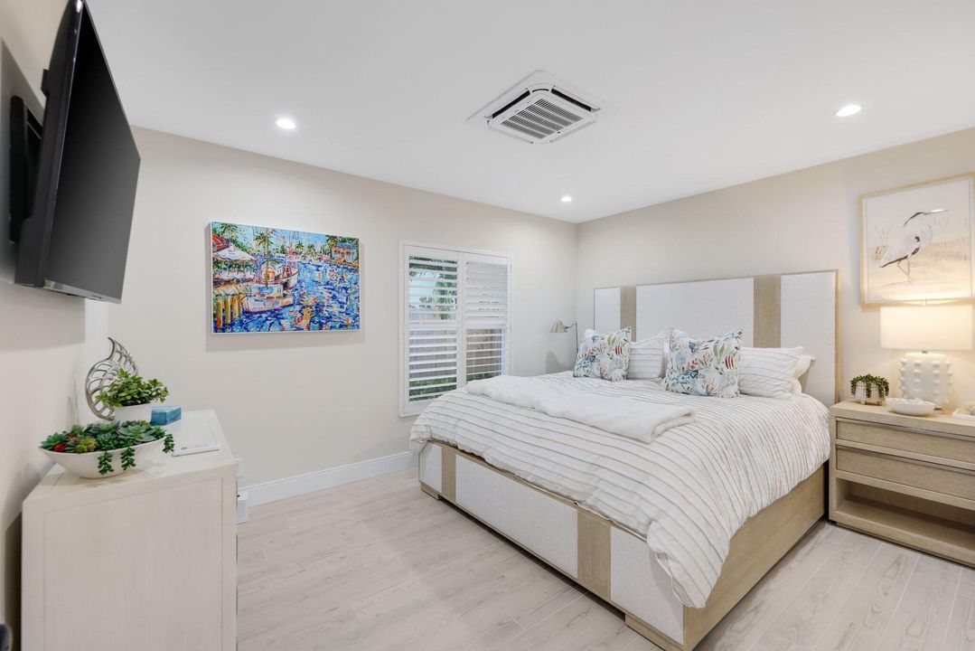 For Sale: $1,450,000 (3 beds, 3 baths, 2152 Square Feet)