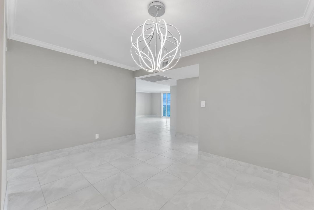 For Sale: $850,000 (3 beds, 2 baths, 1856 Square Feet)