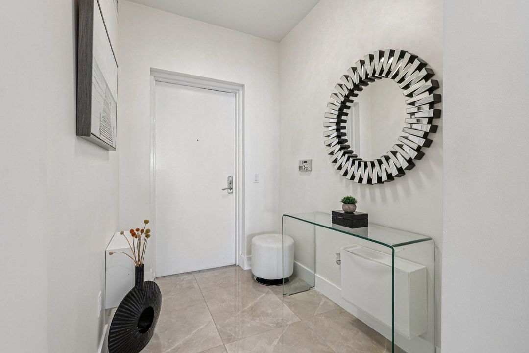 For Rent: $6,500 (2 beds, 2 baths, 1818 Square Feet)