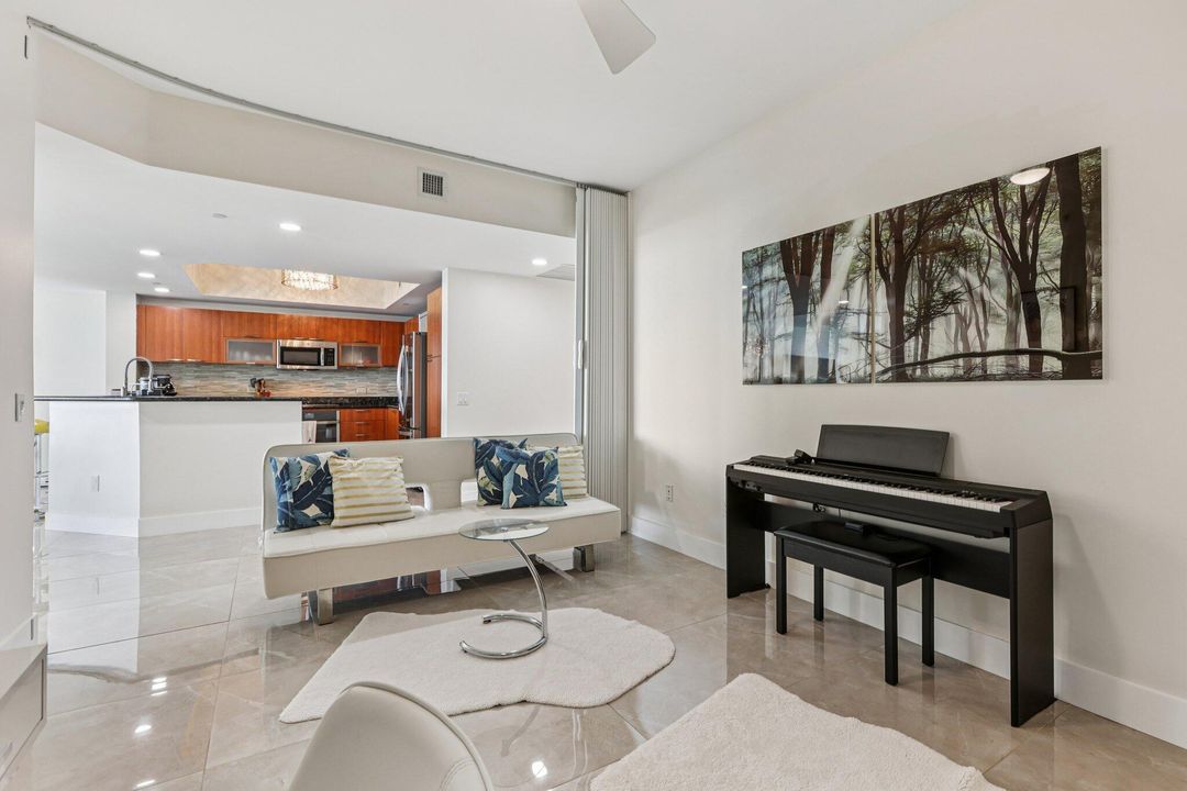 For Rent: $6,500 (2 beds, 2 baths, 1818 Square Feet)