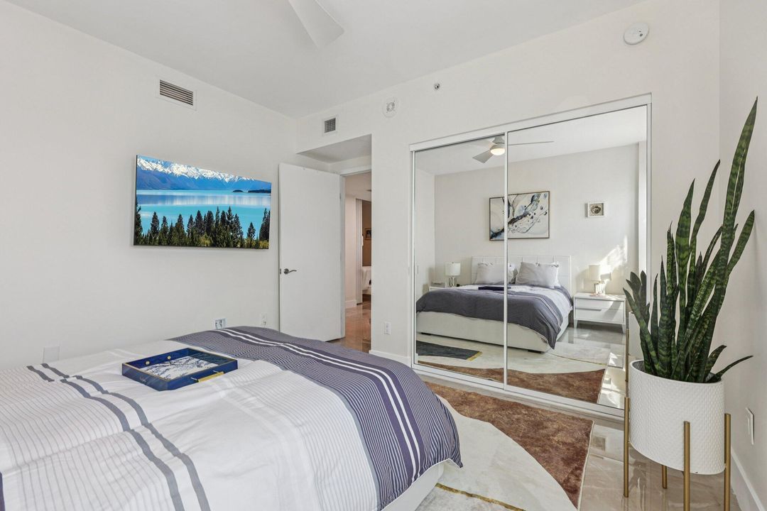 For Rent: $6,500 (2 beds, 2 baths, 1818 Square Feet)