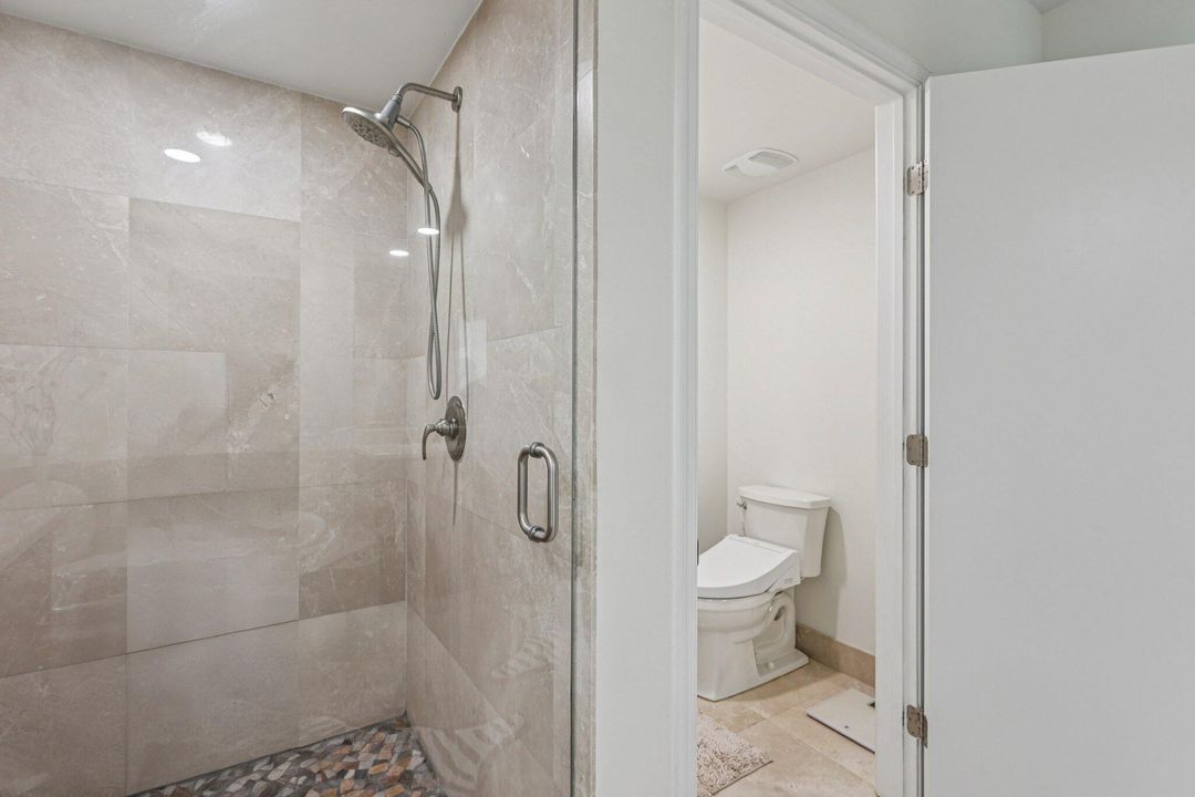 For Rent: $6,500 (2 beds, 2 baths, 1818 Square Feet)