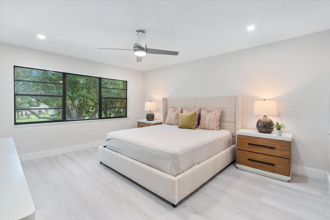 For Sale: $199,900 (2 beds, 2 baths, 1496 Square Feet)