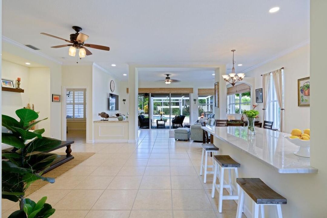 For Sale: $875,000 (3 beds, 2 baths, 1975 Square Feet)