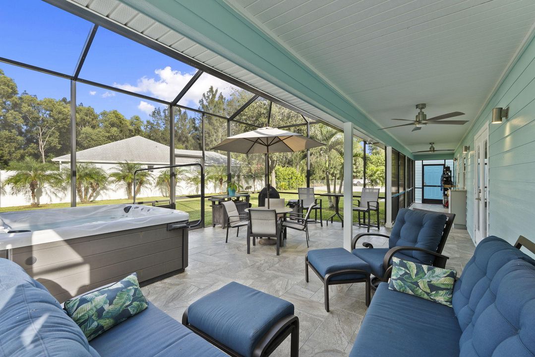 Active With Contract: $489,900 (3 beds, 2 baths, 1500 Square Feet)