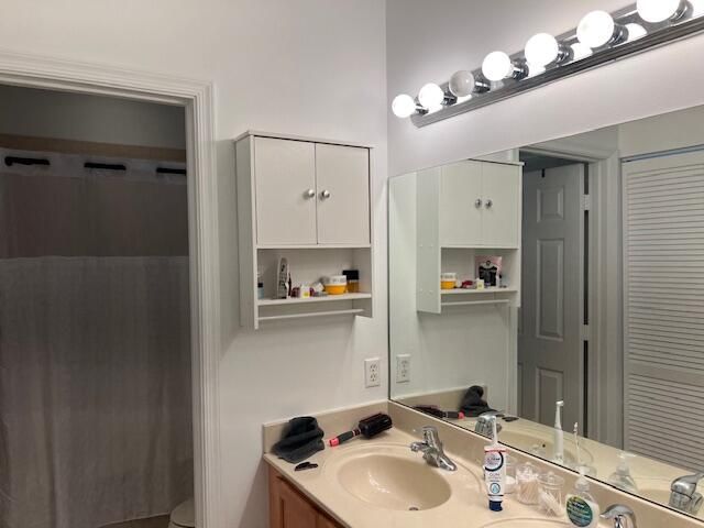 En Venta: $269,000 (2 camas, 2 baños, 1022 Pies cuadrados)