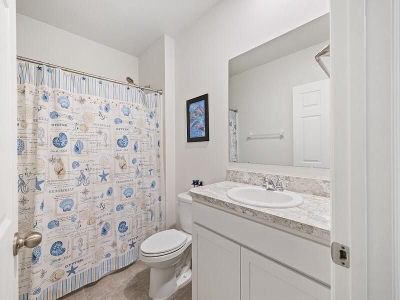 待售: $379,000 (4 贝兹, 2 浴室, 1934 平方英尺)