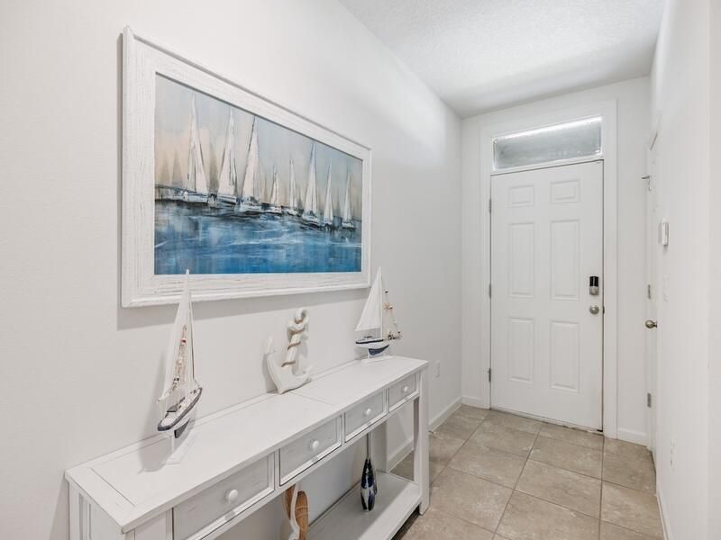 待售: $379,000 (4 贝兹, 2 浴室, 1934 平方英尺)