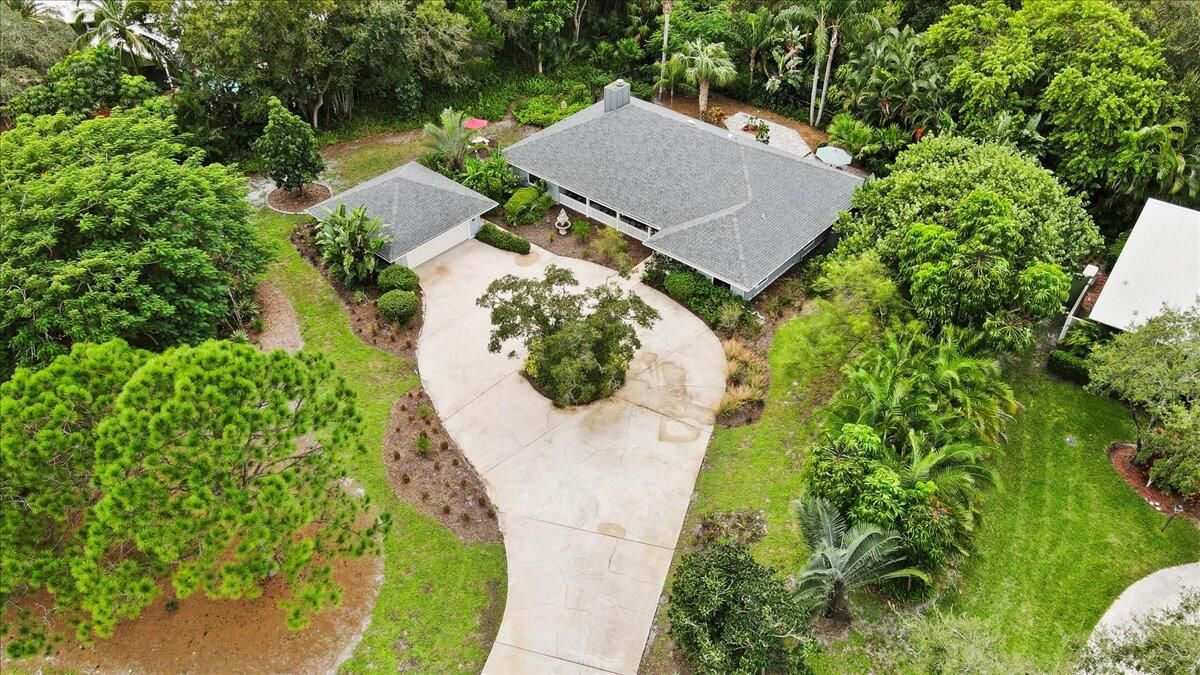 На продажу: $799,000 (4 спален, 2 ванн, 2402 Квадратных фут)