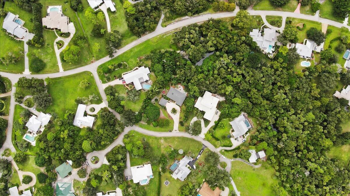 На продажу: $799,000 (4 спален, 2 ванн, 2402 Квадратных фут)