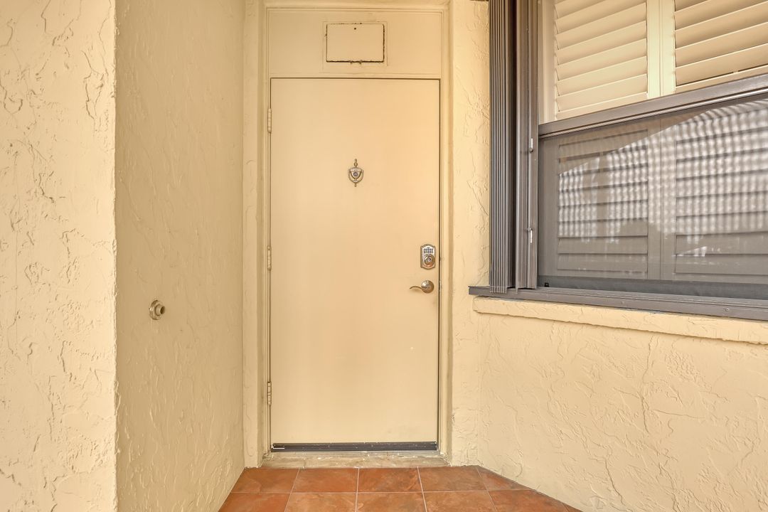 For Rent: $4,000 (2 beds, 2 baths, 1224 Square Feet)