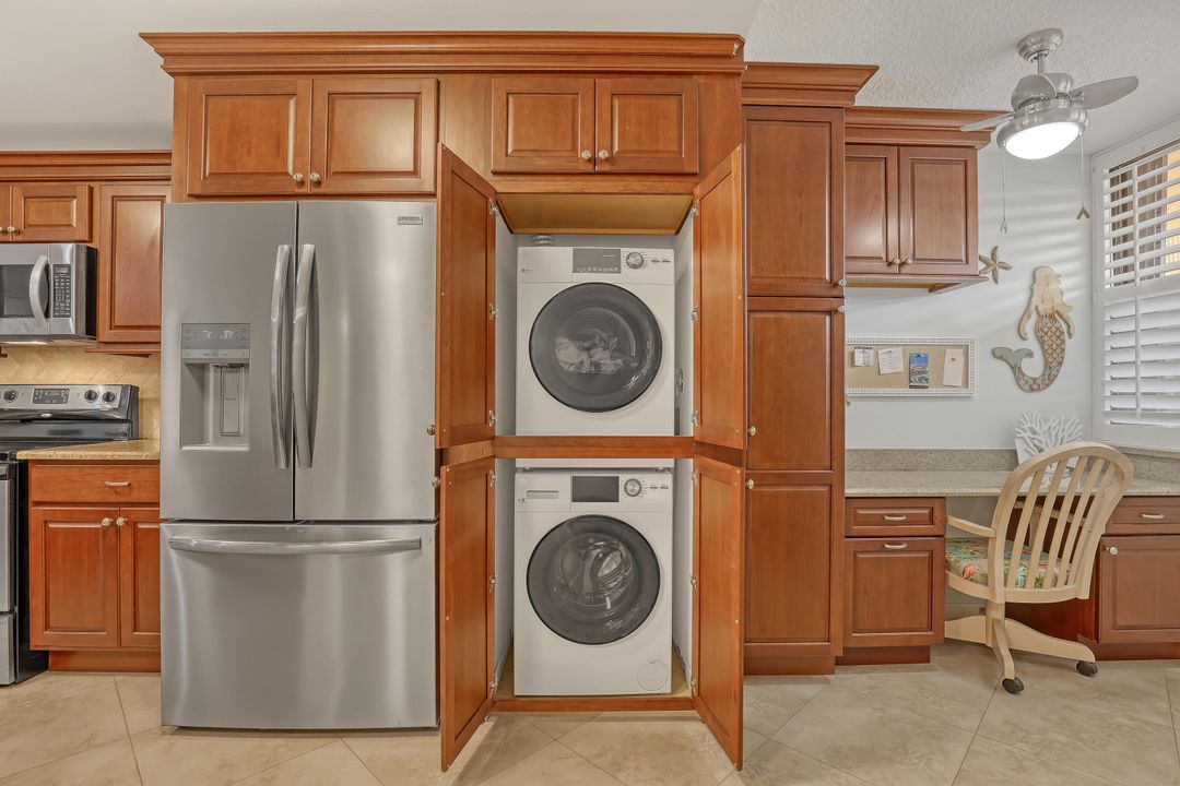 For Rent: $4,000 (2 beds, 2 baths, 1224 Square Feet)