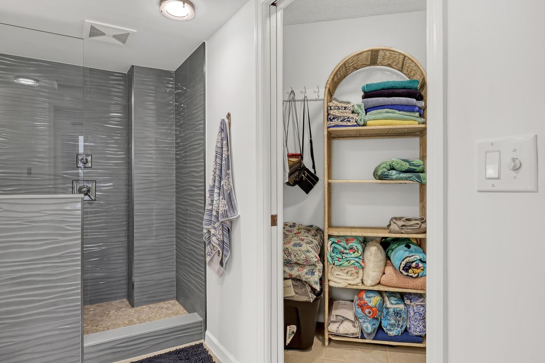 For Rent: $4,000 (2 beds, 2 baths, 1224 Square Feet)