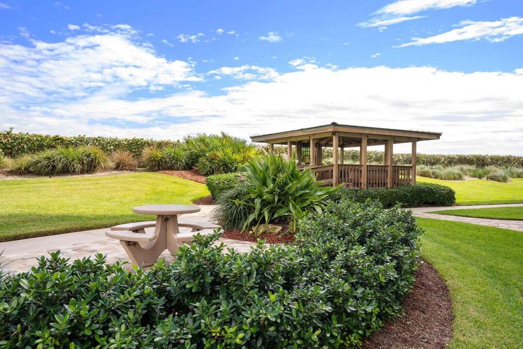 For Rent: $4,000 (2 beds, 2 baths, 1224 Square Feet)