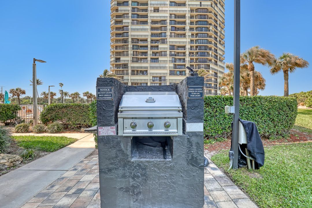 For Rent: $4,000 (2 beds, 2 baths, 1224 Square Feet)