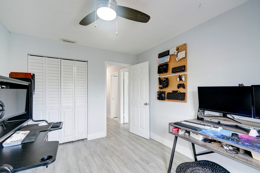 En Venta: $300,000 (3 camas, 2 baños, 1312 Pies cuadrados)