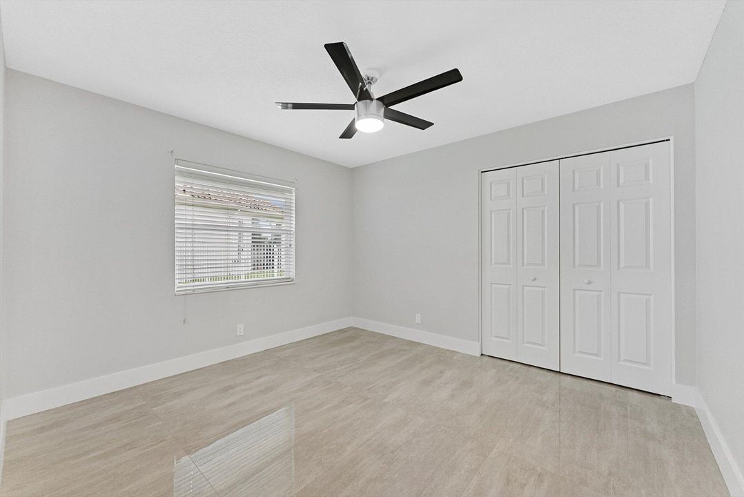 Active With Contract: $6,750 (5 beds, 3 baths, 2805 Square Feet)