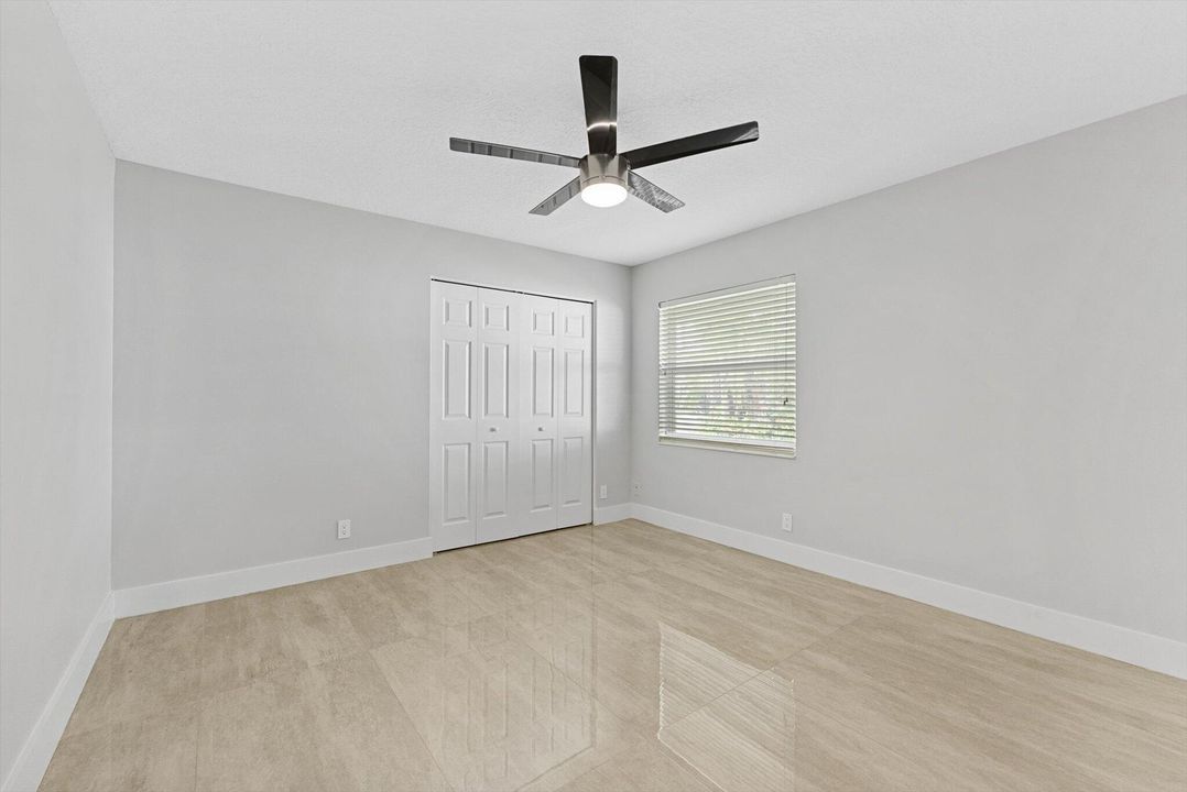 Active With Contract: $6,750 (5 beds, 3 baths, 2805 Square Feet)