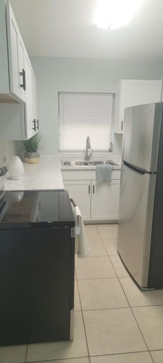 For Sale: $395,000 (0 beds, 0 baths, 1568 Square Feet)