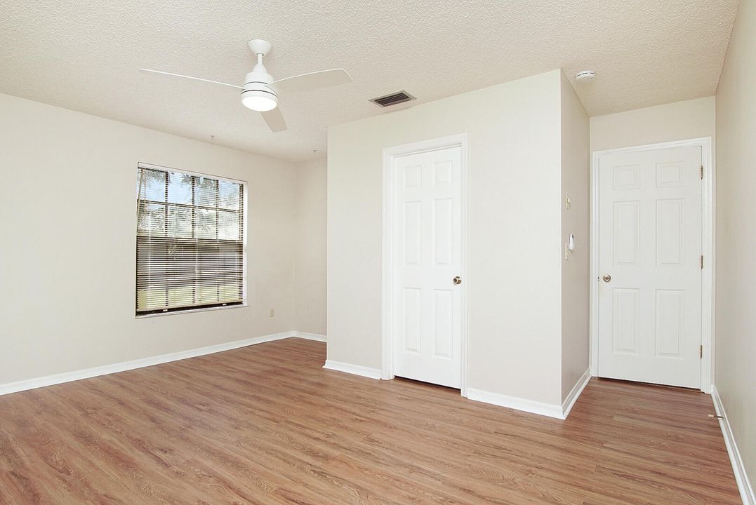 For Sale: $425,000 (3 beds, 2 baths, 2401 Square Feet)