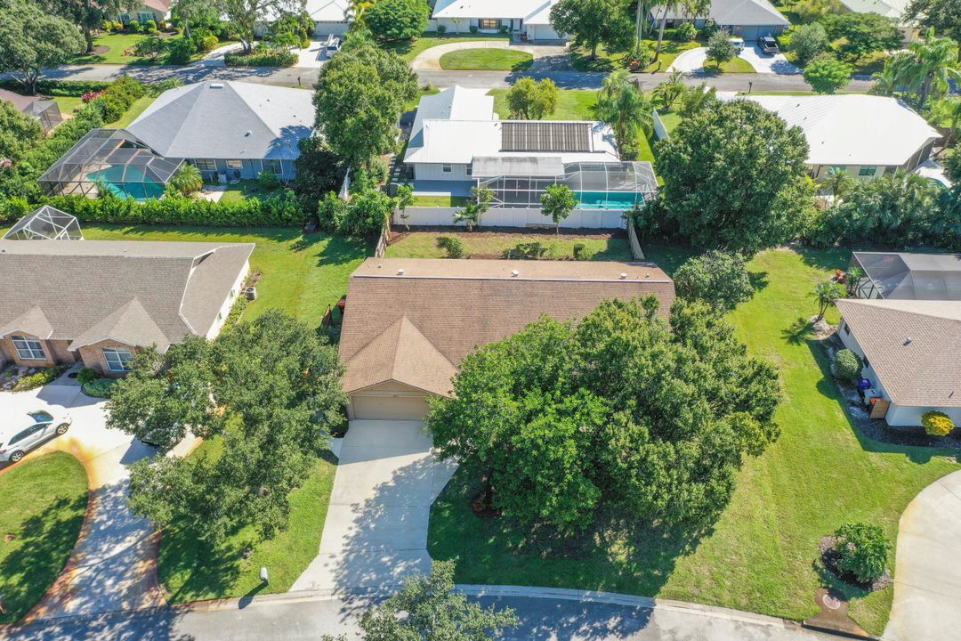 For Sale: $425,000 (3 beds, 2 baths, 2401 Square Feet)