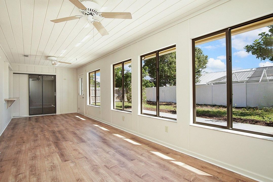 For Sale: $425,000 (3 beds, 2 baths, 2401 Square Feet)