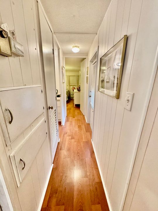 待售: $93,499 (1 贝兹, 1 浴室, 470 平方英尺)