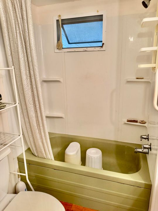 待售: $93,499 (1 贝兹, 1 浴室, 470 平方英尺)