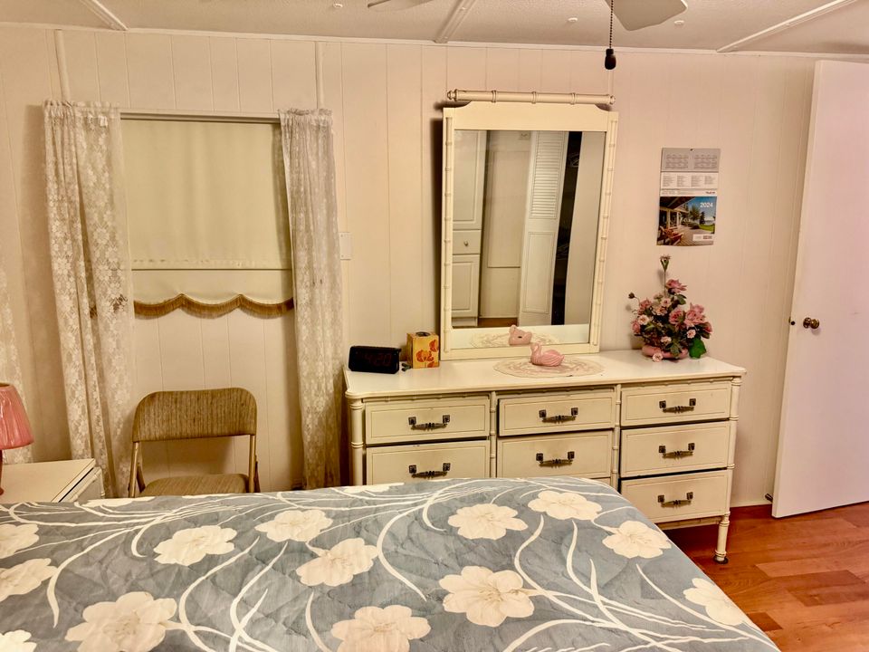 待售: $93,499 (1 贝兹, 1 浴室, 470 平方英尺)