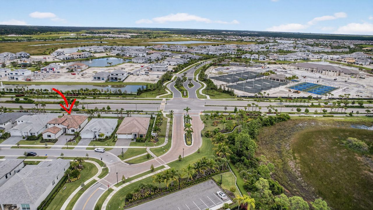 For Rent: $5,500 (5 beds, 4 baths, 3204 Square Feet)