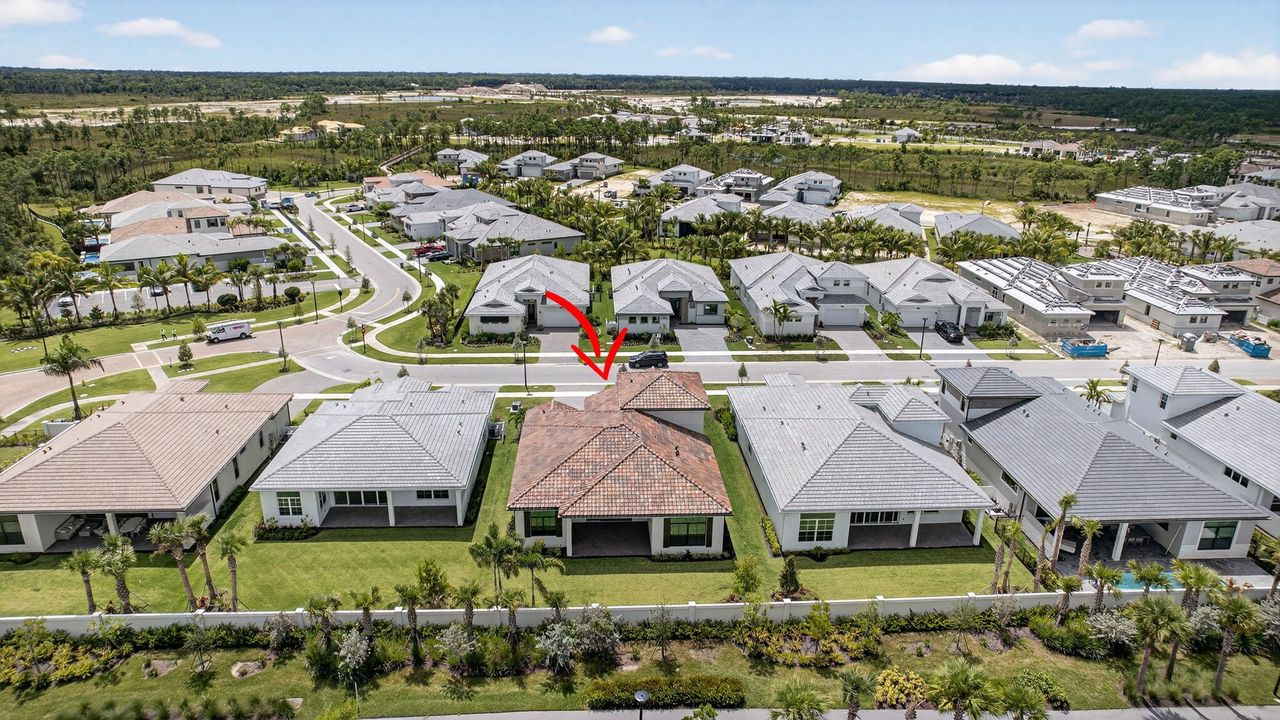 For Rent: $5,500 (5 beds, 4 baths, 3204 Square Feet)