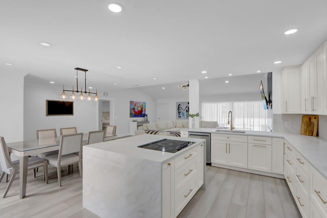 For Sale: $1,050,000 (3 beds, 2 baths, 2003 Square Feet)