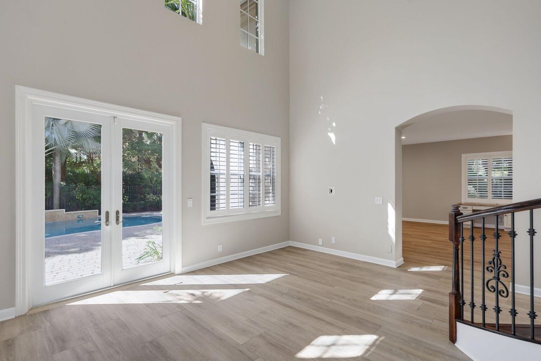 For Sale: $2,095,000 (4 beds, 3 baths, 2857 Square Feet)