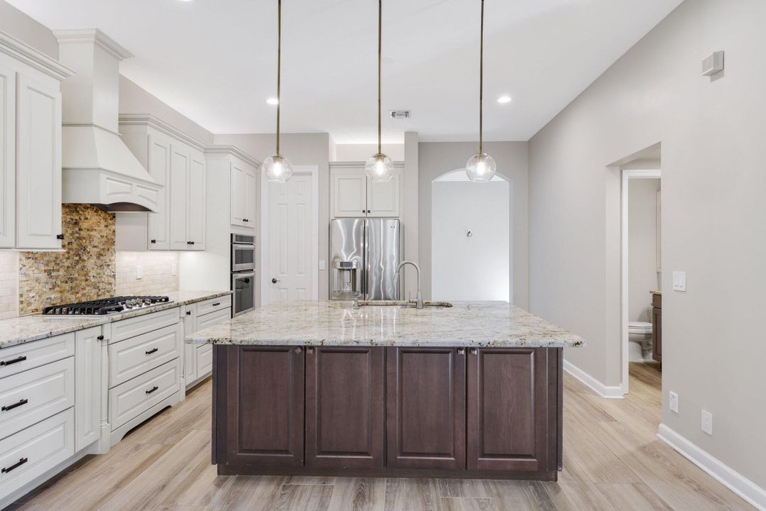 For Sale: $2,095,000 (4 beds, 3 baths, 2857 Square Feet)