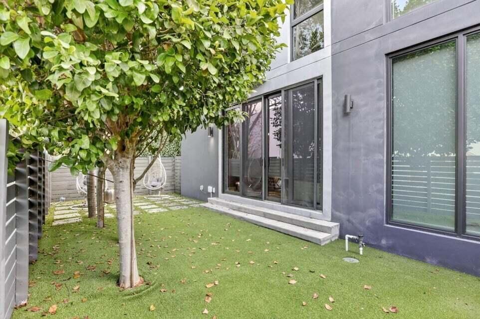 For Rent: $7,000 (3 beds, 3 baths, 2239 Square Feet)