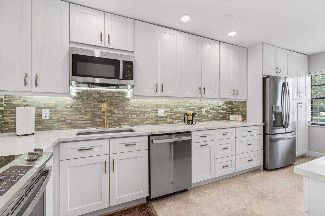 For Rent: $7,000 (2 beds, 2 baths, 1630 Square Feet)