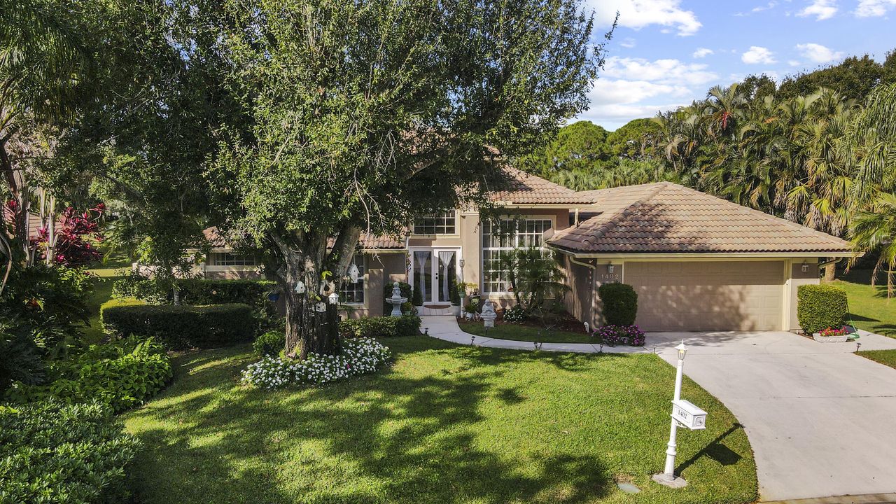 For Sale: $720,000 (4 beds, 3 baths, 2501 Square Feet)