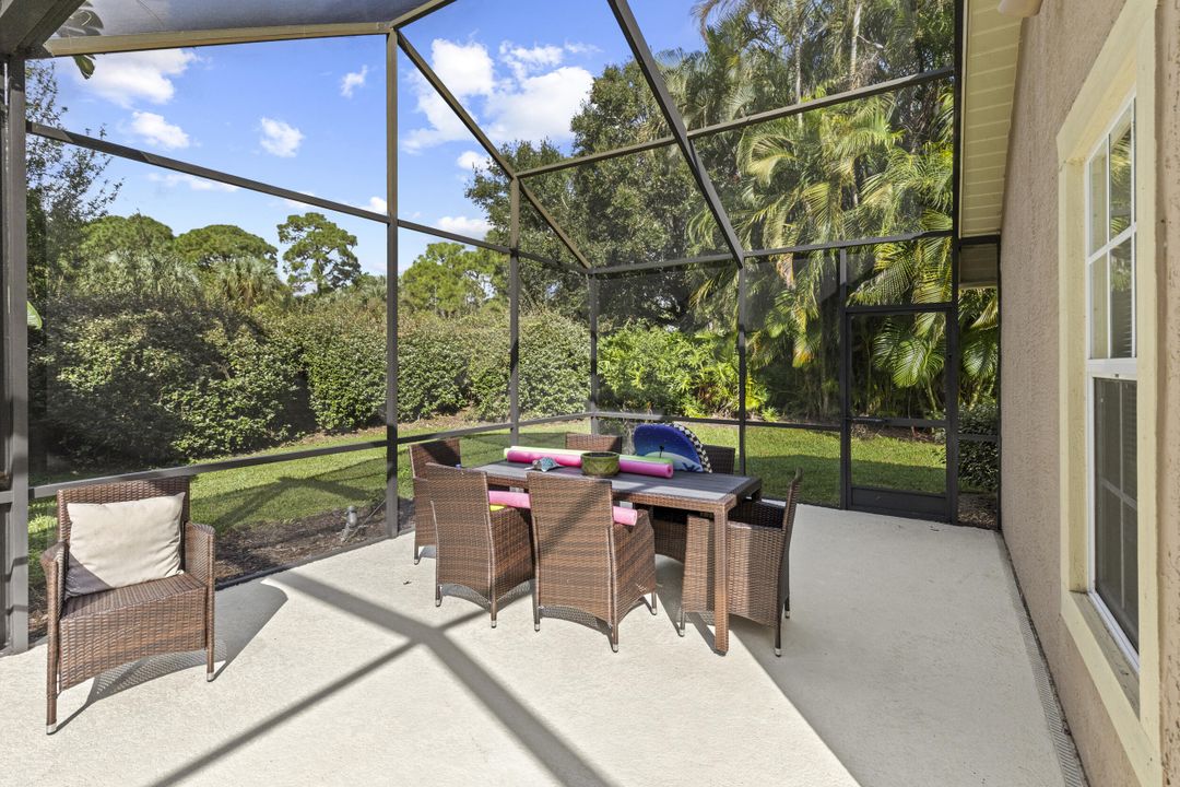 For Sale: $720,000 (4 beds, 3 baths, 2501 Square Feet)